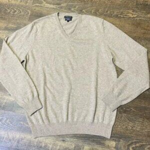 Mantovani Studio Italy 100% Cashmere V-Neck Sweater Men's Size Large Tan Beige